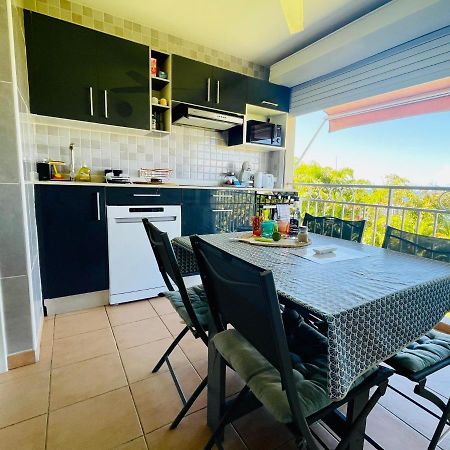 Appartement Vue Mer, Piscine, Dans Quartier Prise De Gosier Le Gosier  Exterior foto